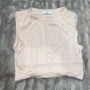 Aritzia crop top